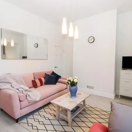 33 Colville Street *